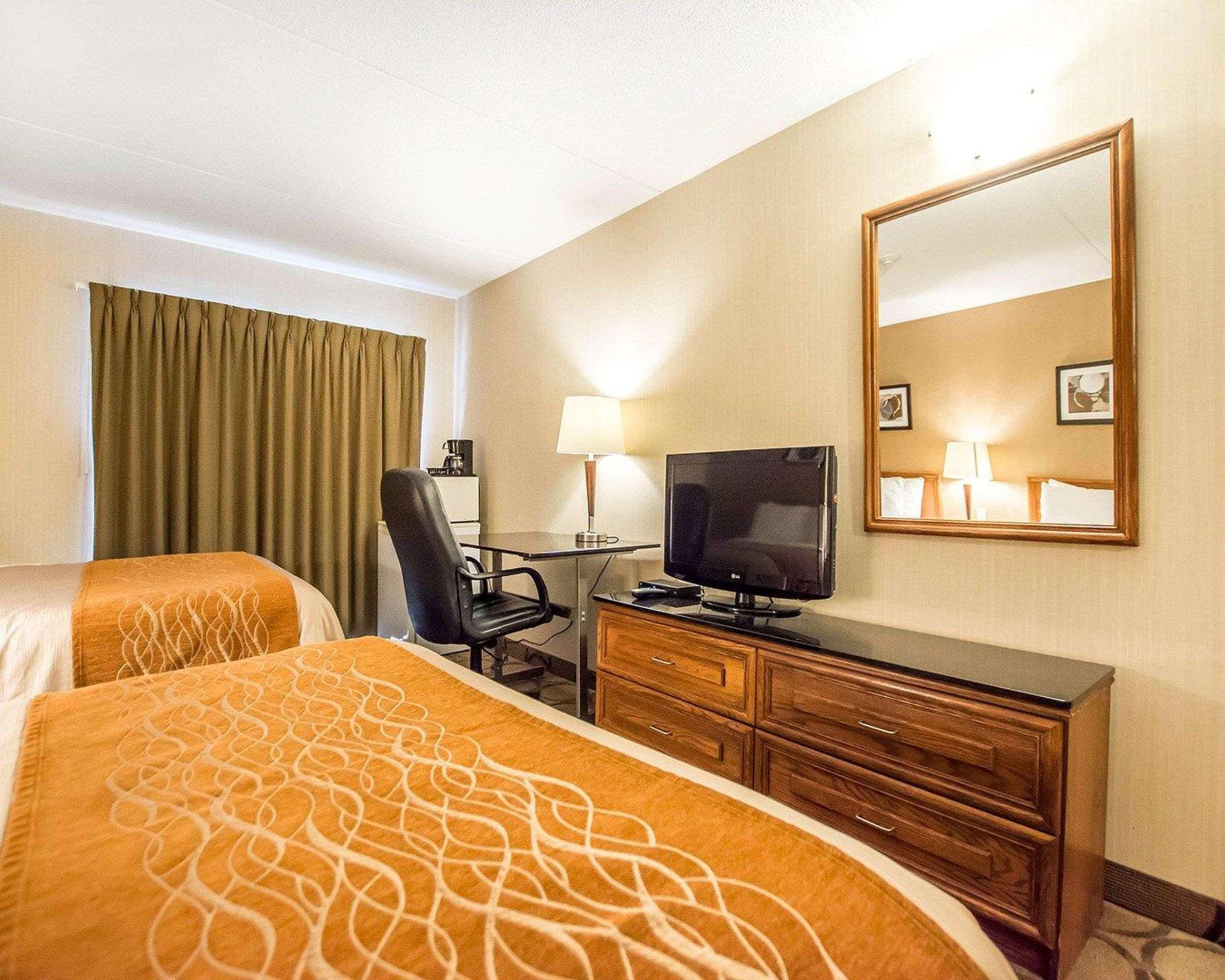 Comfort Inn Kirkland Lake Esterno foto
