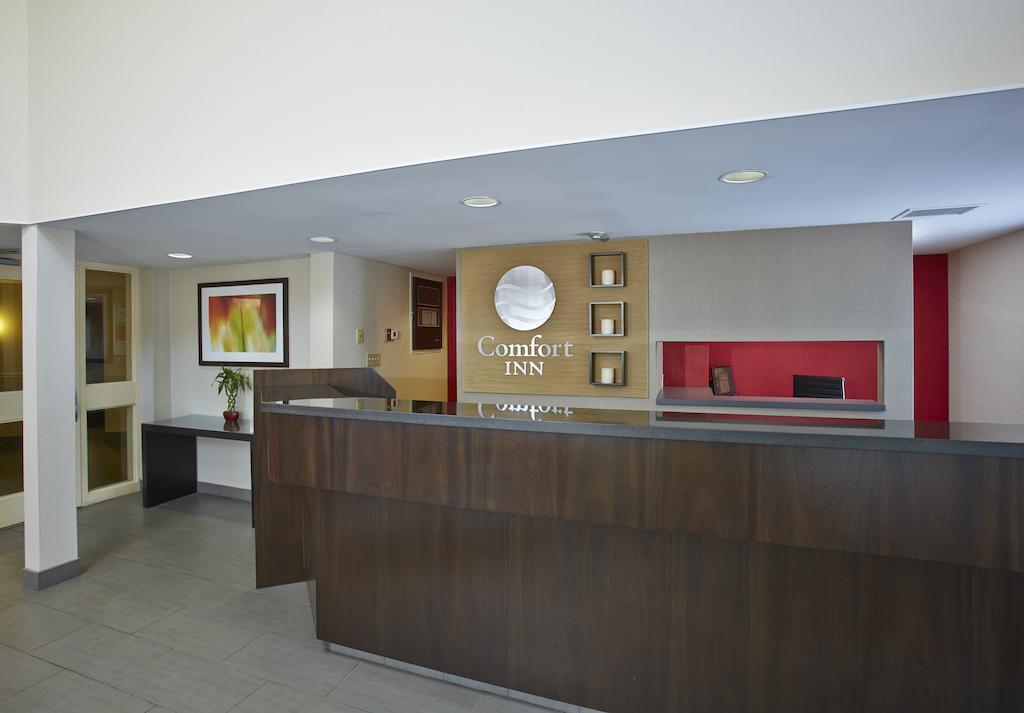 Comfort Inn Kirkland Lake Esterno foto