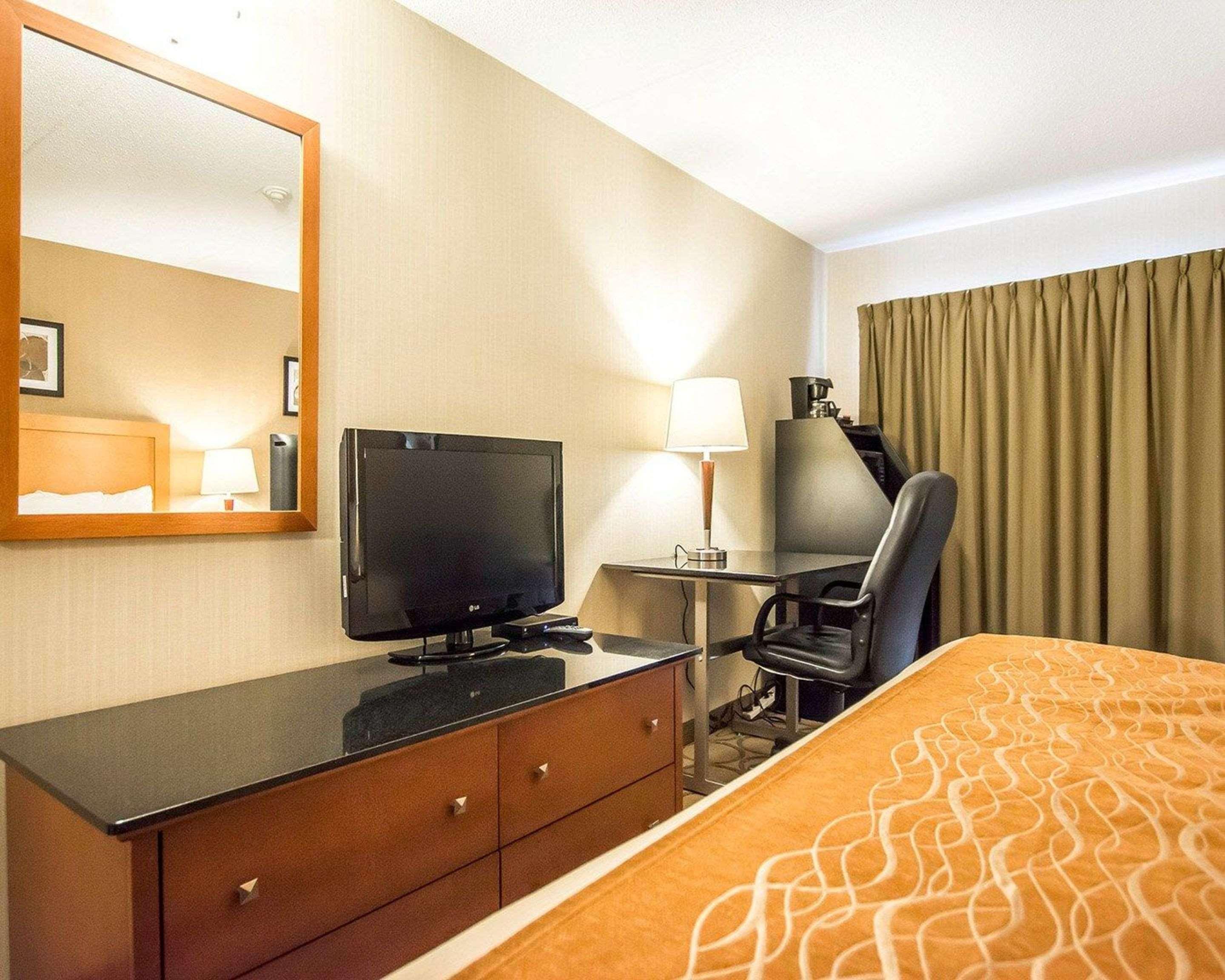 Comfort Inn Kirkland Lake Esterno foto