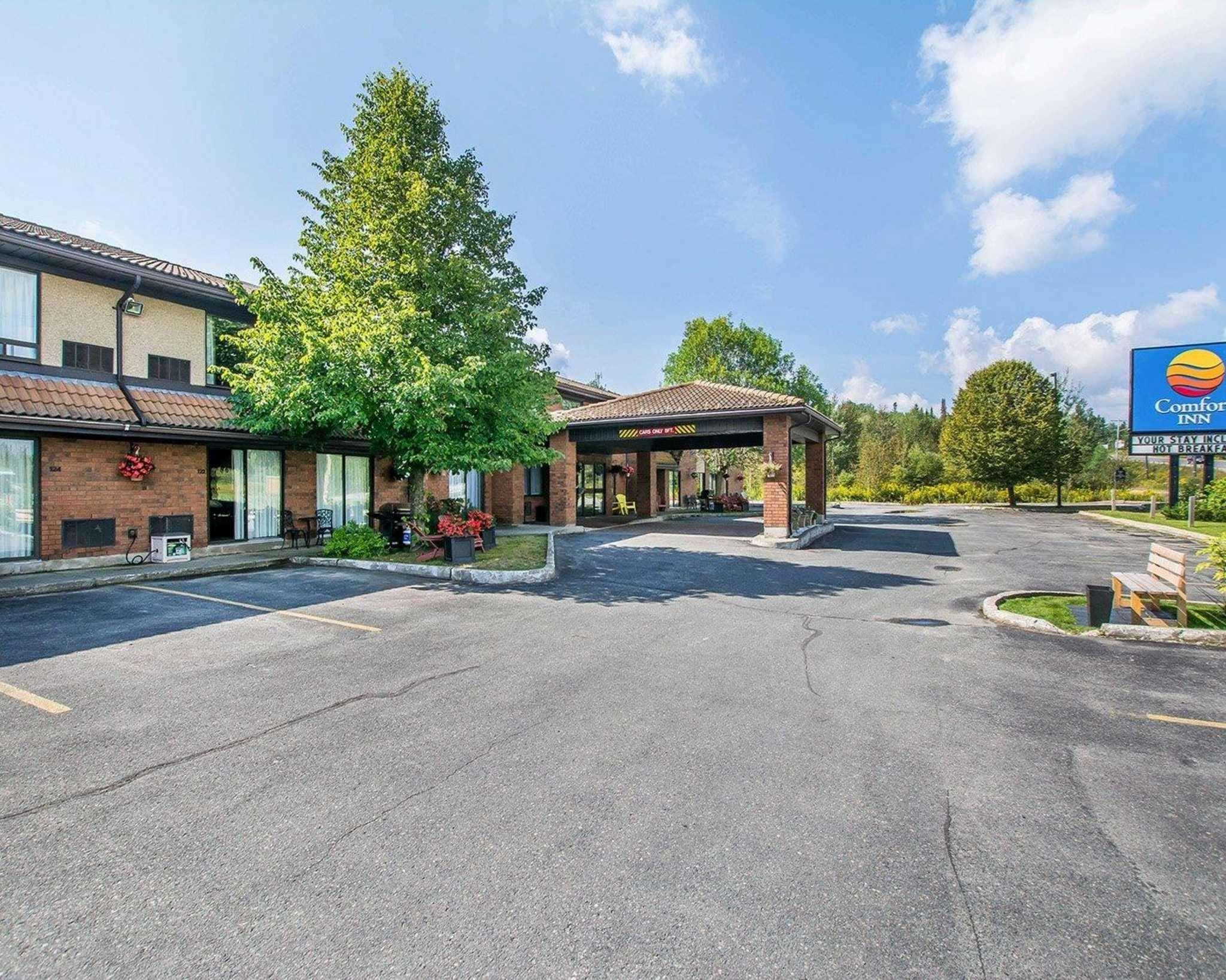 Comfort Inn Kirkland Lake Esterno foto