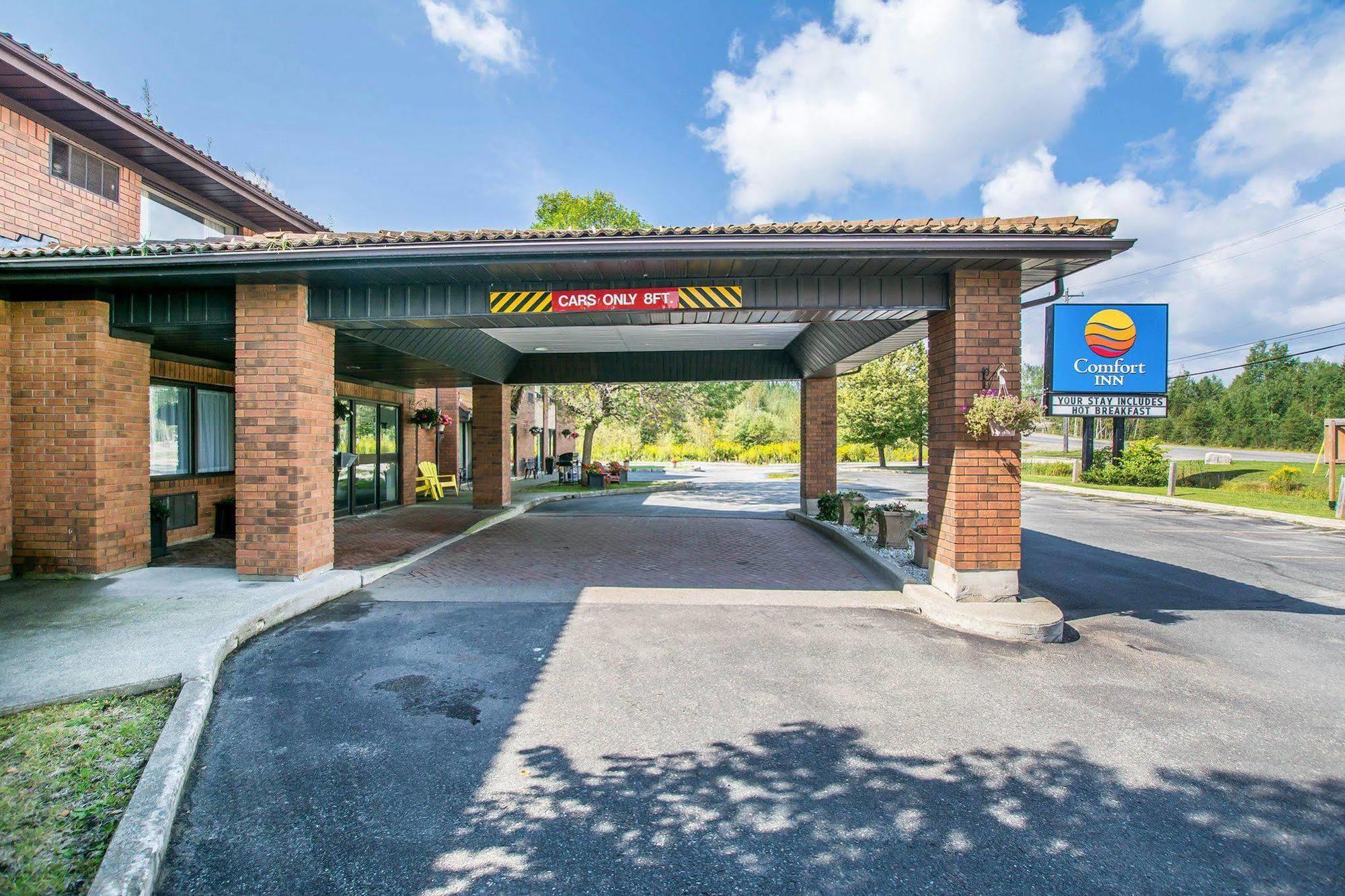 Comfort Inn Kirkland Lake Esterno foto