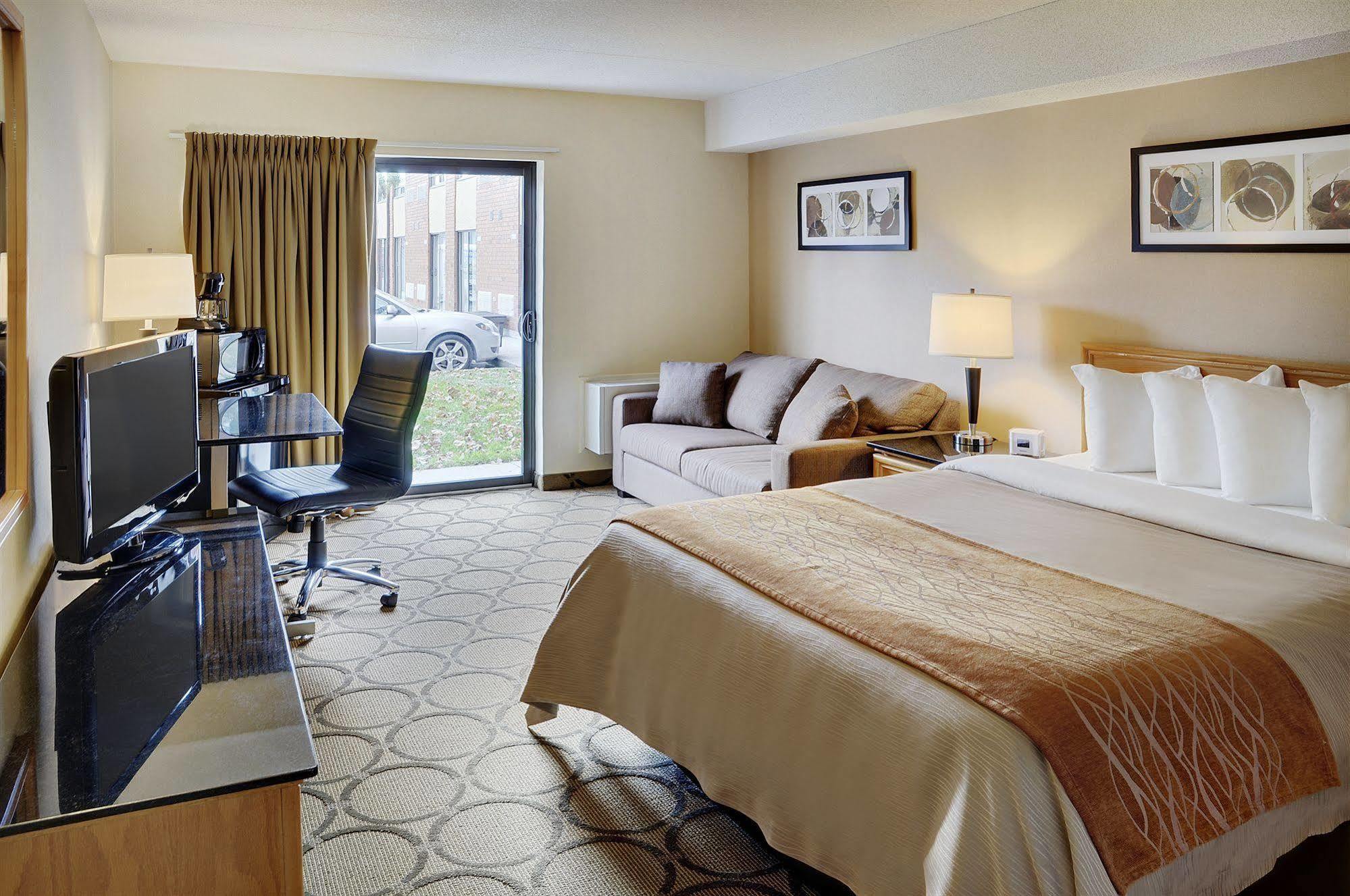 Comfort Inn Kirkland Lake Esterno foto