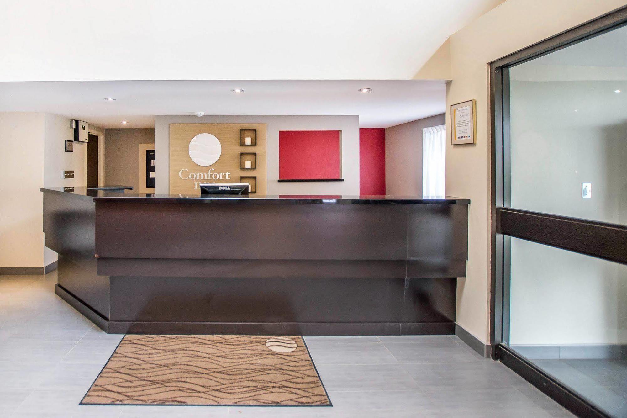 Comfort Inn Kirkland Lake Esterno foto