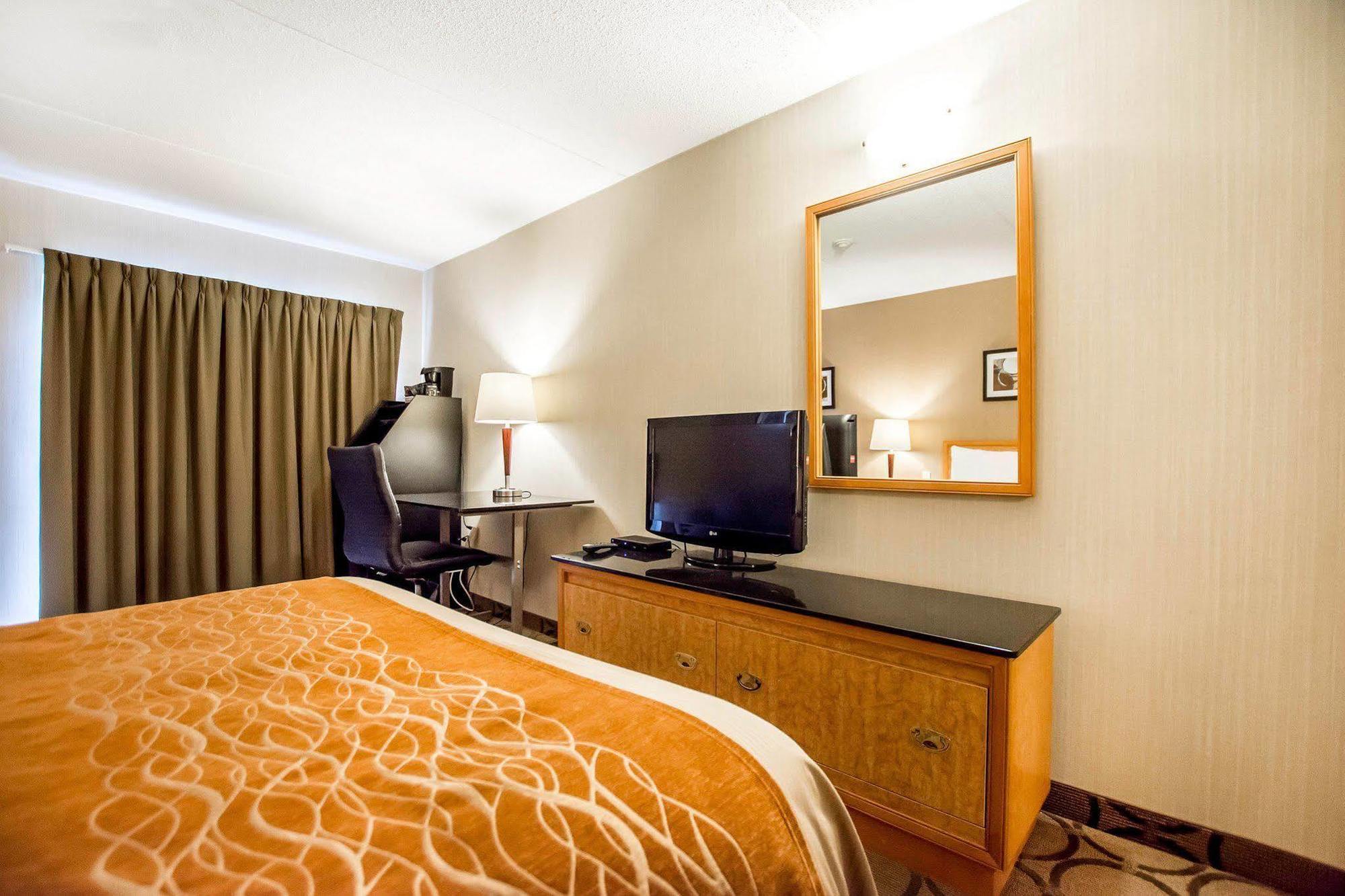 Comfort Inn Kirkland Lake Esterno foto